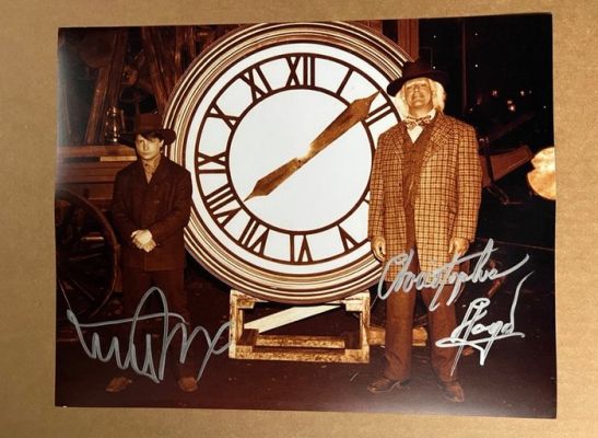Back to the Future - Michael J. Fox & Christopher Lloyd signed - with Coa JSA - 11x14 | Catawiki