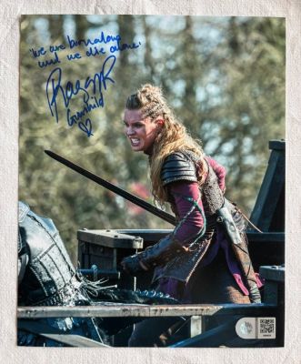 Ragga Ragnars - hand signed 20x25 Photo | Bild | Autogramm | SWAU COA | Vikings (8“x12“) | Gunnhild | Autograph | | Catawiki