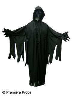 Lot 400 - Scream 4 Jill Roberts (Emma Roberts) Hero Robe Movie Costumes