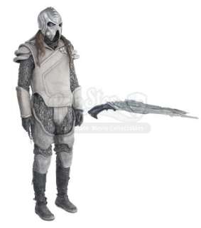 Star Trek Into Darkness (2013) | Klingon Guard Uniform with Helmet, Full-Length Disruptor and Disruptor | Propstore