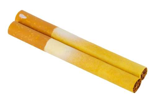 ONCE UPON A TIME... IN HOLLYWOOD (2019) - Lot #809 : Pair of Cliff Booth‘s (Brad Pitt) Acid-Dipped Cigarettes