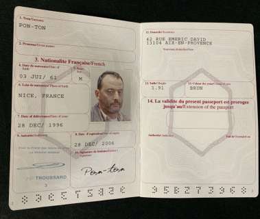 Lot 288 - The Pink Panther (2006) - Jean Reno Passport And Notepad