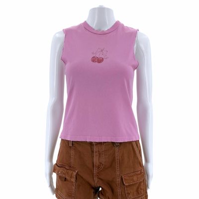 Lot 221: Poker Face Season 2 Vocal Fry PA (Elisa Tarquino) Screen Worn Tank Top & Shorts Ch 1 Sc 4, 23 Ep 202 | VIP Fan Auctions
