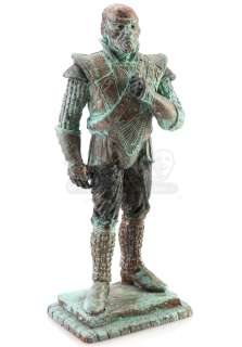 BABYLON 5 (TV SERIES, 1994-1998) - Lot 68 - Hand-Painted G‘Kar Statue