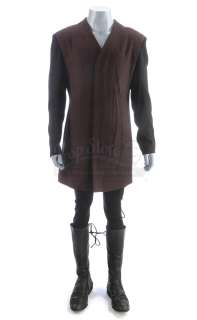 Robin Hood (2018) | Robin’s Church Coat | Propstore