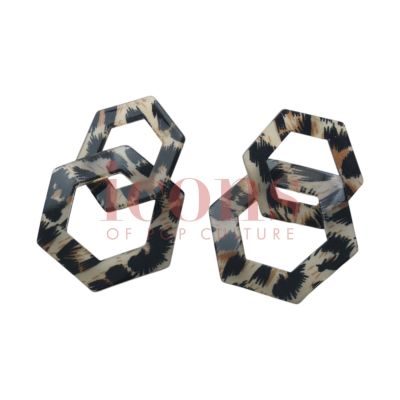 Lot 17 - Ghostbusters: Afterlife - Annie Potts’s (Janine Melnitz) Earrings - 63-17 | Icons of Pop Culture