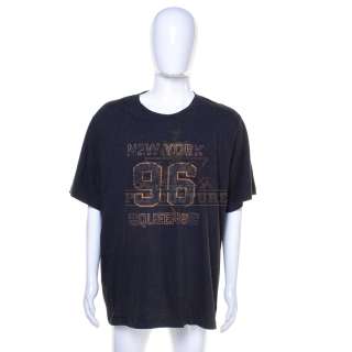 Kevin Can Wait (TV) - Kevin Gable’s (Kevin James) Shirt - S266 | Icons of Pop Culture Store