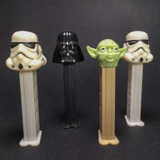 Pez - Figure - 4 Pez Candy Dispensers - Star Wars figures (Darth Vader / 2 Storm Troopers / Yoda) (4) - Plastic | Catawiki