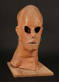 HOLLOW MAN - Sebastian Caine‘s (Kevin Bacon) Face Mask