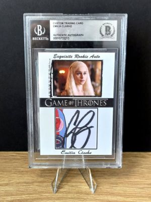 Game of Thrones - Game of Thrones - Emilia Clarke - Daenerys Targaryen - Authentic Autograph - Beckett | Catawiki