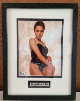 Lara Croft - Tomb Raider - Angelina Jolie | Catawiki