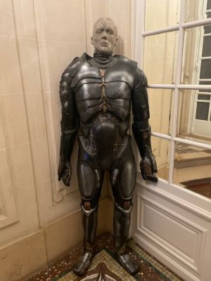 Star Trek First Contact (1996) - Original Borg Drone Mannequin Prop (180 cm) as seen used on screen - U.S. | Catawiki