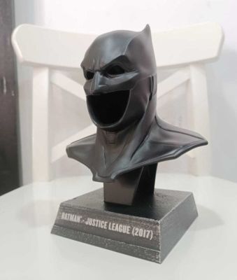 Batman - - Movie prop Batman Replica Batman Cowl | Catawiki