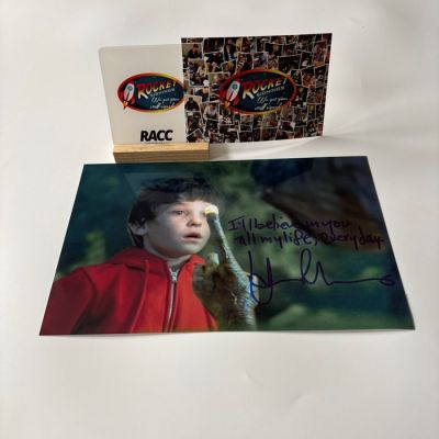 E.T. - Signed by Henry Thomas | Catawiki