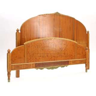 The Twilight Saga | Bella Swan’s Headboard and Footboard | Propstore