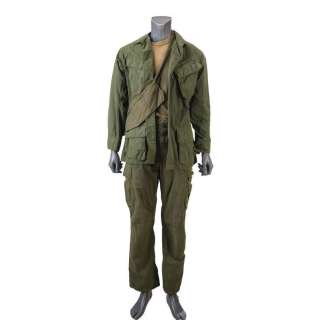 PLATOON (1986) - Lot #1261 : Chris Taylor‘s (Charlie Sheen) Army Fatigues