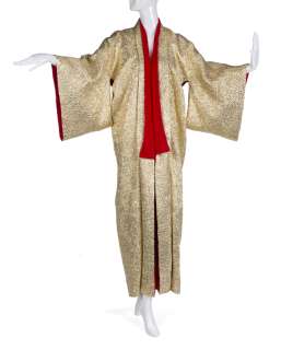LINDA GRAY TRAVILLA KIMONO WORN IN DALLAS WITH DVD | Julien’s