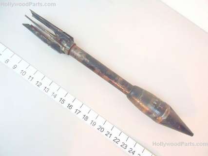 Lot 232 - WINDTALKERS WWII BAZOOKA DUMMY ROCKET