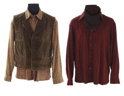 JOHN WAYNE "CAHILL: US MARSHAL" SCREEN WORN CLOTHES | misc / divers