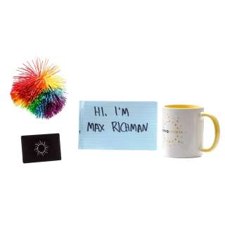 Lot #242 – Zoey’s Extraordinary Playlist Max Skylar Astin Screen Used Speech Cards Ball SPRQ Mug & Key Card Ep 109-111
