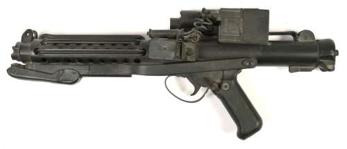 Star Wars Stormtrooper Blaster Rifle Prop replica (no moving parts). Condition Good to Excellent. | misc / divers