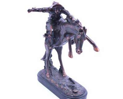 Justified - Lot 2000 - Art‘s Bronze Cowboy and Horse Statue