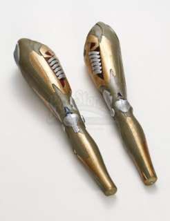 Surrogates | Surrogate Leg Set | Propstore