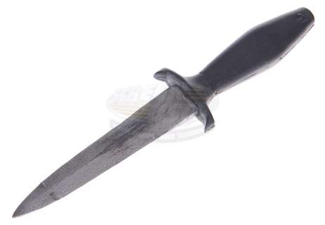 Lot 104 - Entrapment - Gin‘s Stunt Knife (Catherine Zeta-Jones)