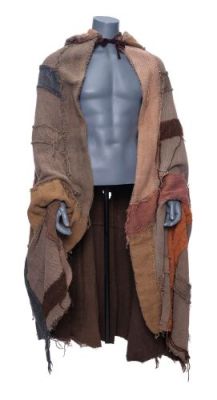 ROBIN HOOD: PRINCE OF THIEVES (1991) - Lot #324 : Robin Hood‘s (Kevin Costner) Screen-Matched Cloak