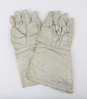 Buck Rogers in the 25th Century.- A pair of Original silver costume space gloves, as worn by actor,… | Ewbank’s