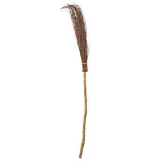 Hogwarts School Student Broom from Harry Potter and the Sorcerer’s Stone and The Chamber of Secrets - Studio Auctions COA | Goldin