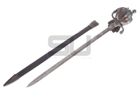 Lot 141 - Pirates of the Caribbean: On Stranger Tides - Angelica‘s Hero Sword (Penelope Cruz)