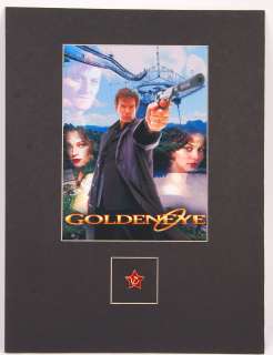 JAMES BOND GOLDEN 1995 FILM MOVIE PROP SOVIET RUSSIAN PIN BADGE | Auctioneum Ltd