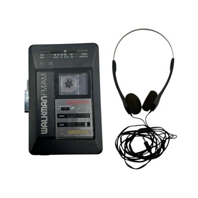 Lot #15: All the Devils Are Here C (Suki Waterhouse ) Production Used Walkman Cassette Player W/ Headphones Sc 13