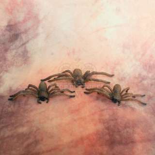 Lot 27 - Arachnophobia - Prop Spiders - VII57