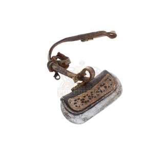 Men In Black 3 - Griffin’s (Michael Stuhlbarg) Prop Leg Charm – A725 | Icons of Pop Culture