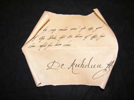 Three Musketeers Richelieu (Christoph Waltz) Note Movie Props | Premiere Props