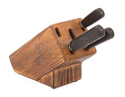 THE PIRATES! IN AN ADVENTURE WITH SCIENTISTS! - QV1 Kitchen Knife Block & Knives