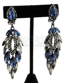 JOHN WICK: CHAPTER 3- PARABELLUM - Lot 107 - The Director‘s Black and Blue Earrings