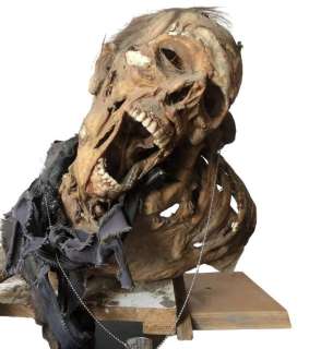 Starship Troopers 2: Hero of the Federation (2004) - Screen Matched Skeleton | Hanlin Auction Service