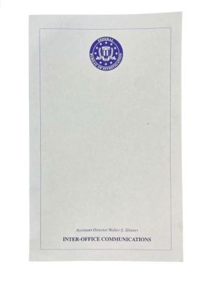 Lot 309 - The X-Files (1993–2018) - Skinner (Mitch Pileggi) Inter-Office Communication Memo Paper