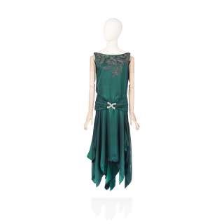 Michelle Dockery (as Lady Mary): Emerald green evening gown Season 5, Episode 2 | Bonhams