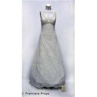 Lot 1076 - 27 Dresses Jane (Katherine Heigl) Hero Movie Costumes