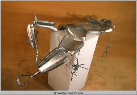 "Minority Report" 2002 Silver Suspension Chair | Super Auctions