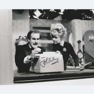 Fawlty Towers - Signed by John Cleese (Basil Fawlty) | Catawiki