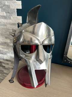 Gladiator - Russell Crowe - Collectors edition, Replica Prop, In Stainless Steel - 1:1 Scale | Catawiki