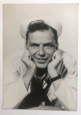 KIPA - Frank Sinatra - « On the Town » - photo de presse originale et promotionnelle – 1950 | Catawiki