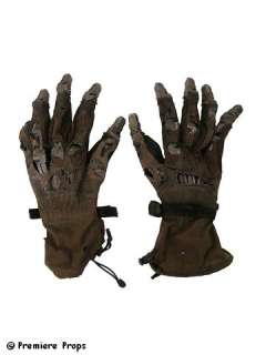 Terminator: Salvation T-600 Mechanical Gloves | Premiere Props