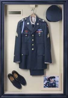 TOM HANKS MILITARY UNIFORM FROM FORREST GUMP | Julien’s