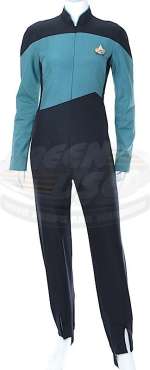 Star Trek: The Next Generation (TV) - Female Starfleet Uniform | ScreenUsed